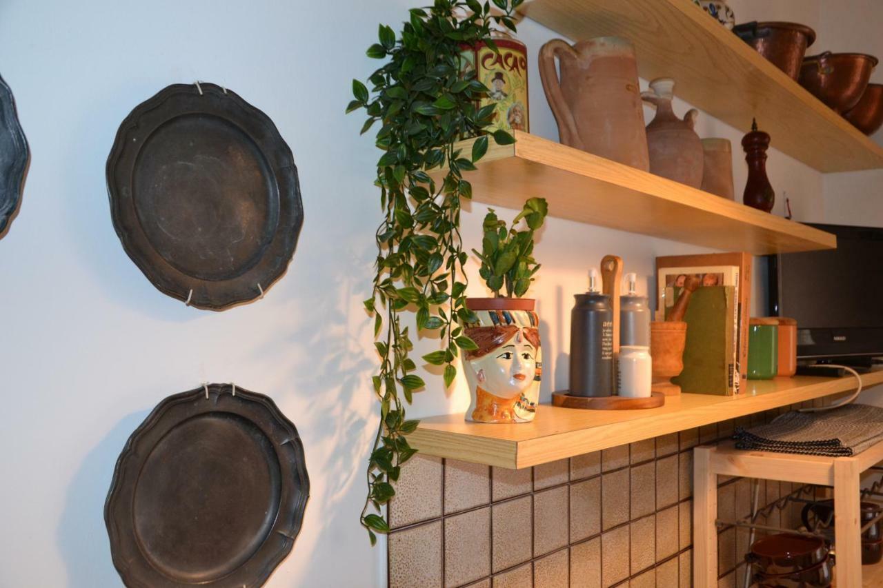 Casa Violante Apartment เวโรนา ภายนอก รูปภาพ