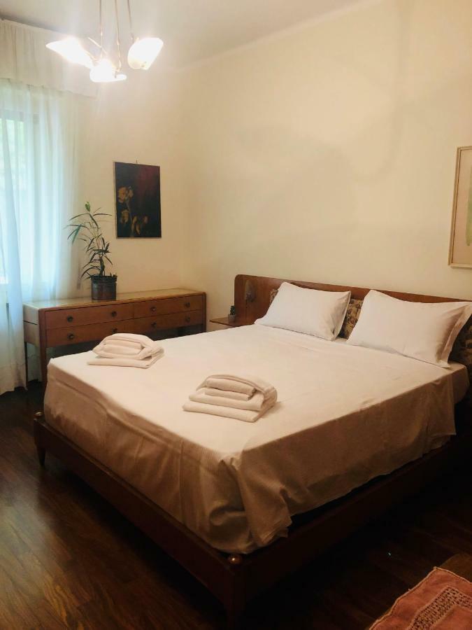 Casa Violante Apartment เวโรนา ภายนอก รูปภาพ